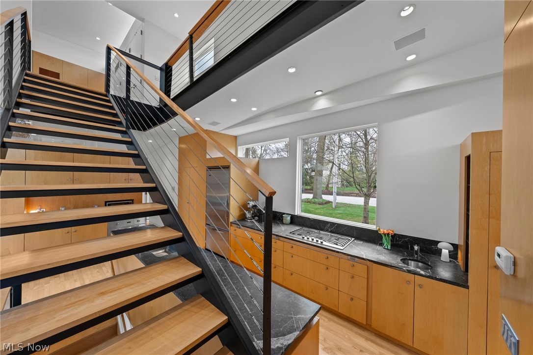 2226 Chestnut Hills Drive Cleveland Heights OH 44106