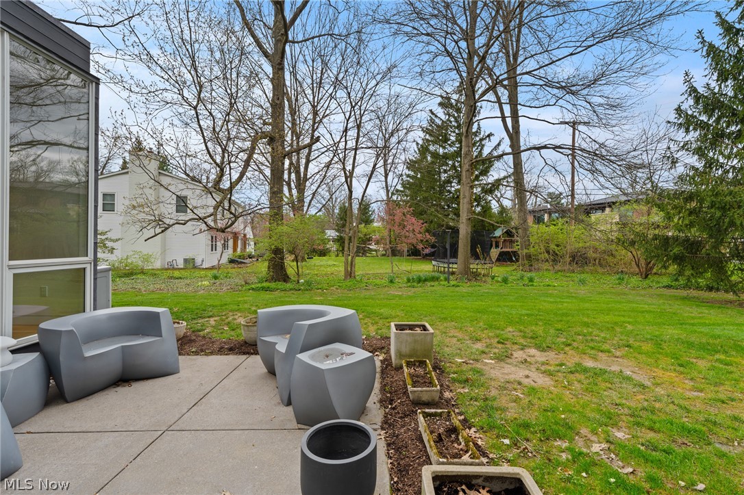 2226 Chestnut Hills Drive Cleveland Heights OH 44106