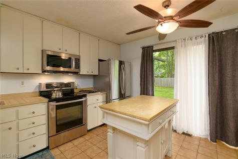 10804 Watercress Road Strongsville OH 44149