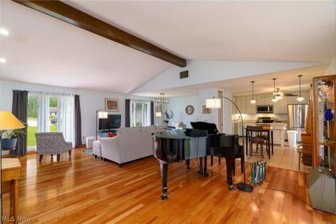 10804 Watercress Road Strongsville OH 44149
