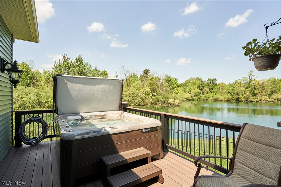 2141 Hayden Drive Hinckley OH 44233