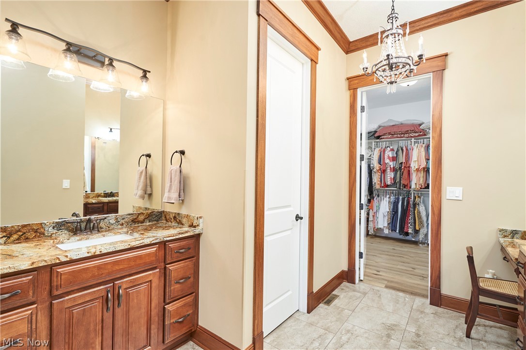 2141 Hayden Drive Hinckley OH 44233
