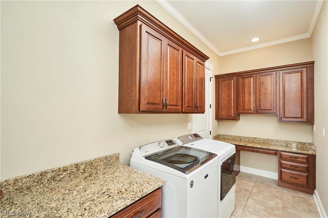 2141 Hayden Drive Hinckley OH 44233