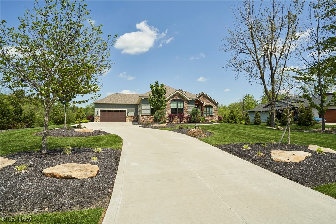 2141 Hayden Drive Hinckley OH 44233