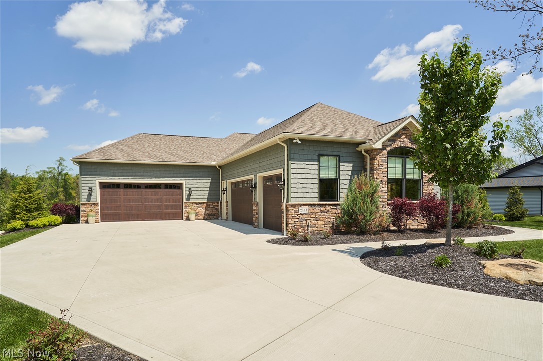 2141 Hayden Drive Hinckley OH 44233