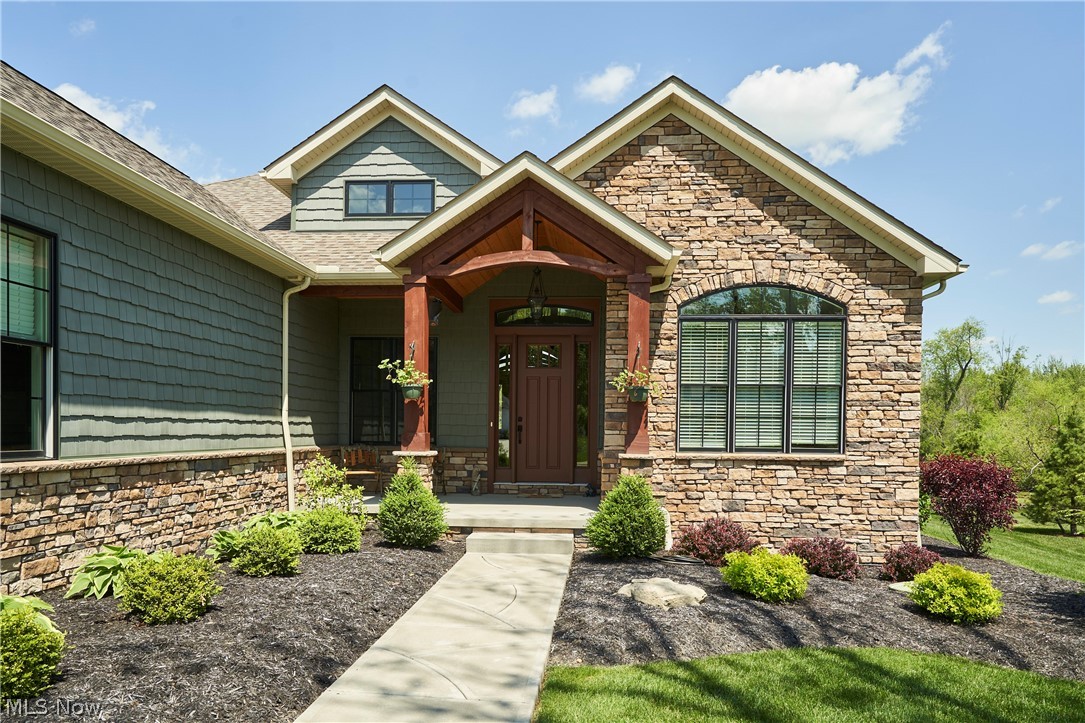 2141 Hayden Drive Hinckley OH 44233