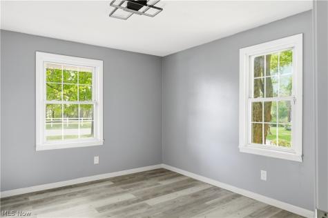 9247 Youngstown Pittsburgh Road Youngstown OH 44514