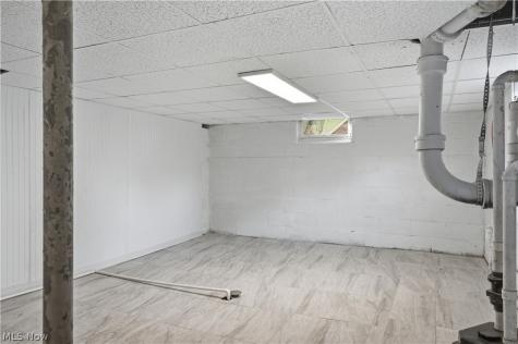 9247 Youngstown Pittsburgh Road Youngstown OH 44514