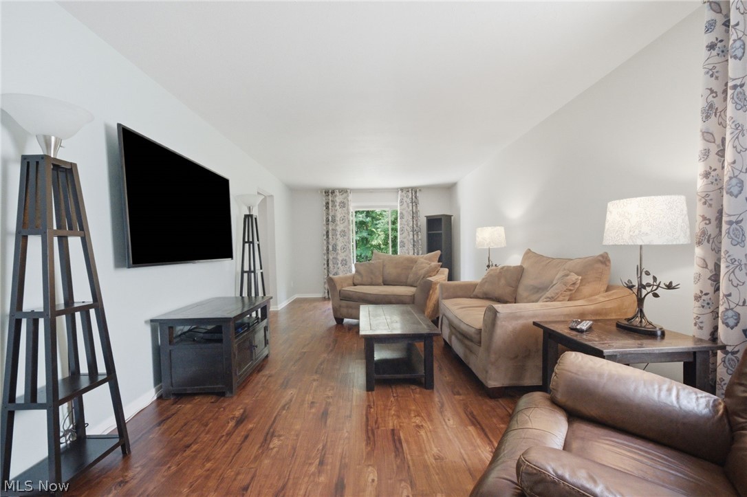 3828 Surfside Circle Reminderville OH 44202