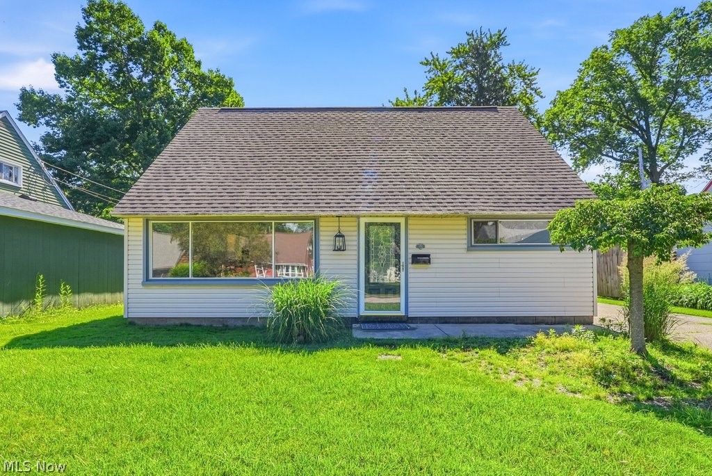 1757 Windsor Street Cuyahoga Falls OH 44221