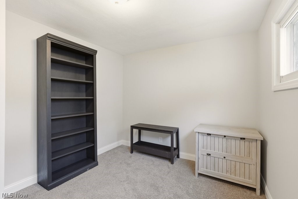 1757 Windsor Street Cuyahoga Falls OH 44221