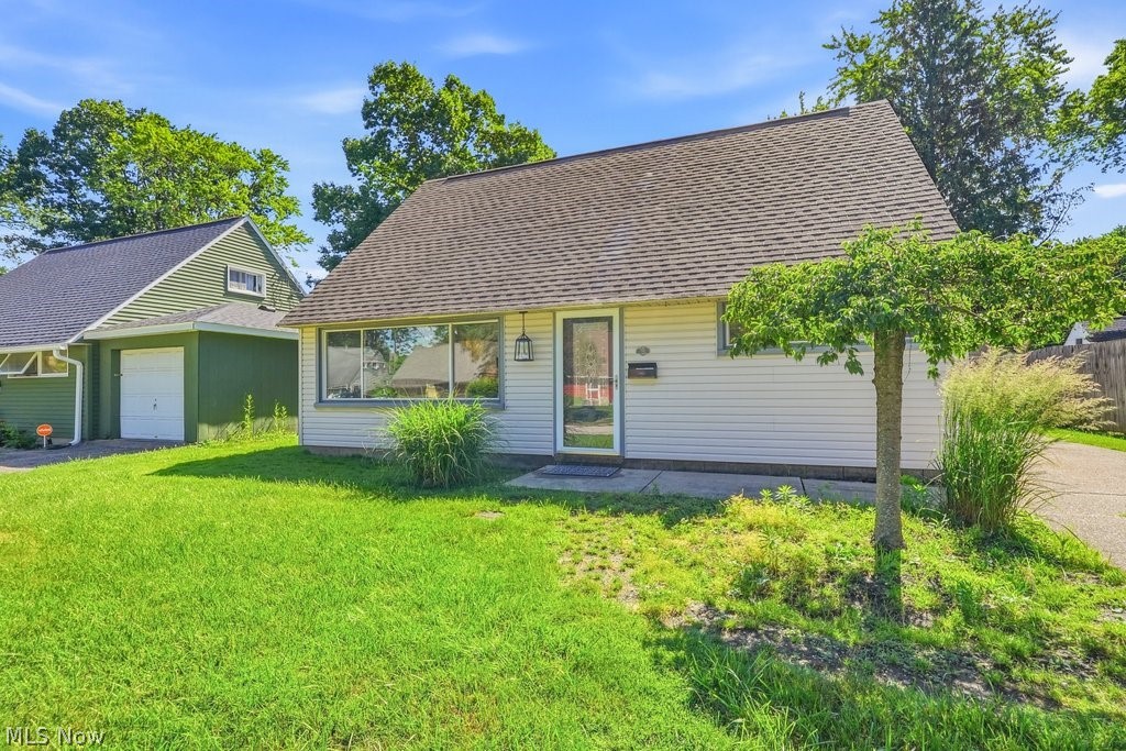 1757 Windsor Street Cuyahoga Falls OH 44221
