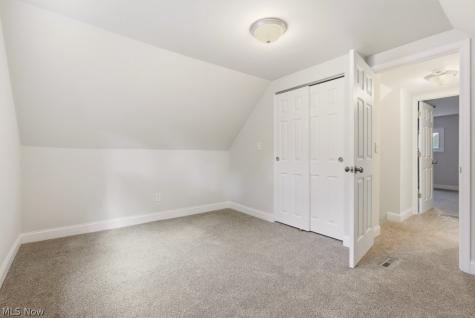 1757 Windsor Street Cuyahoga Falls OH 44221