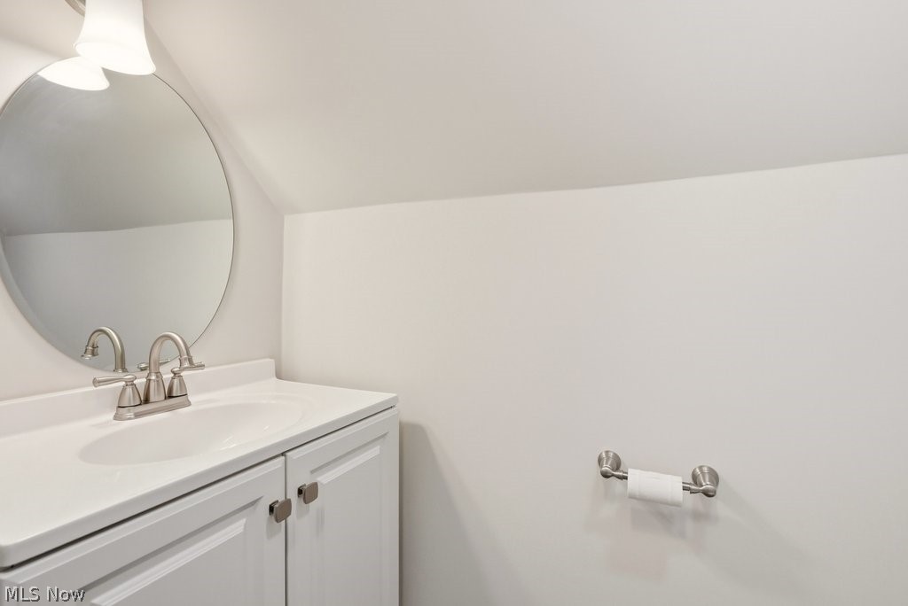 1757 Windsor Street Cuyahoga Falls OH 44221