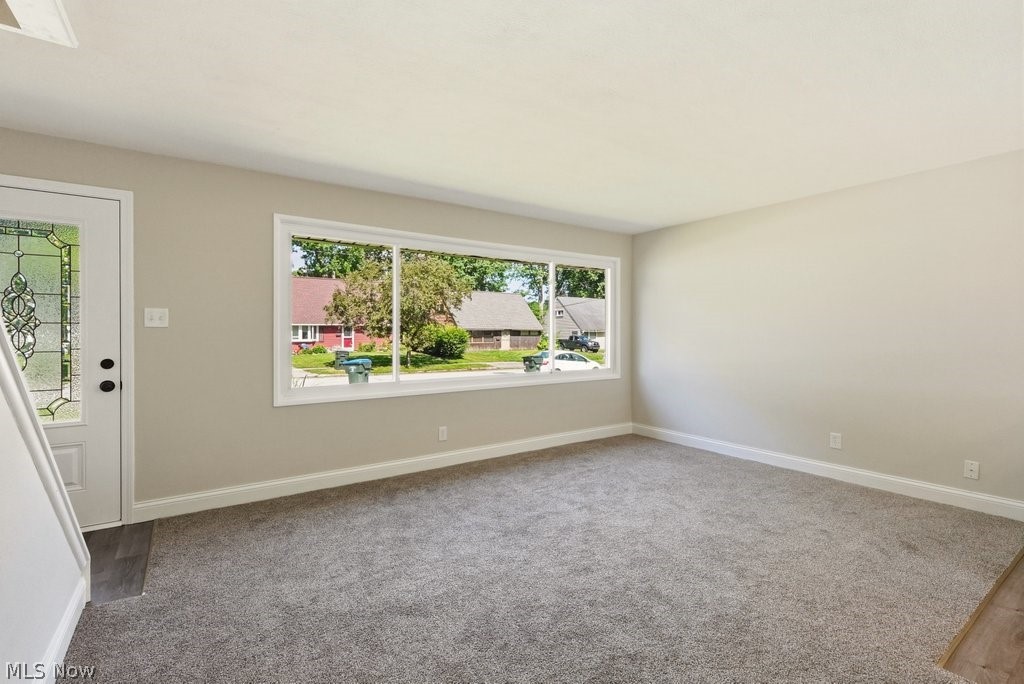1757 Windsor Street Cuyahoga Falls OH 44221