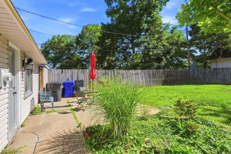 1757 Windsor Street Cuyahoga Falls OH 44221