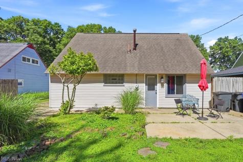 1757 Windsor Street Cuyahoga Falls OH 44221