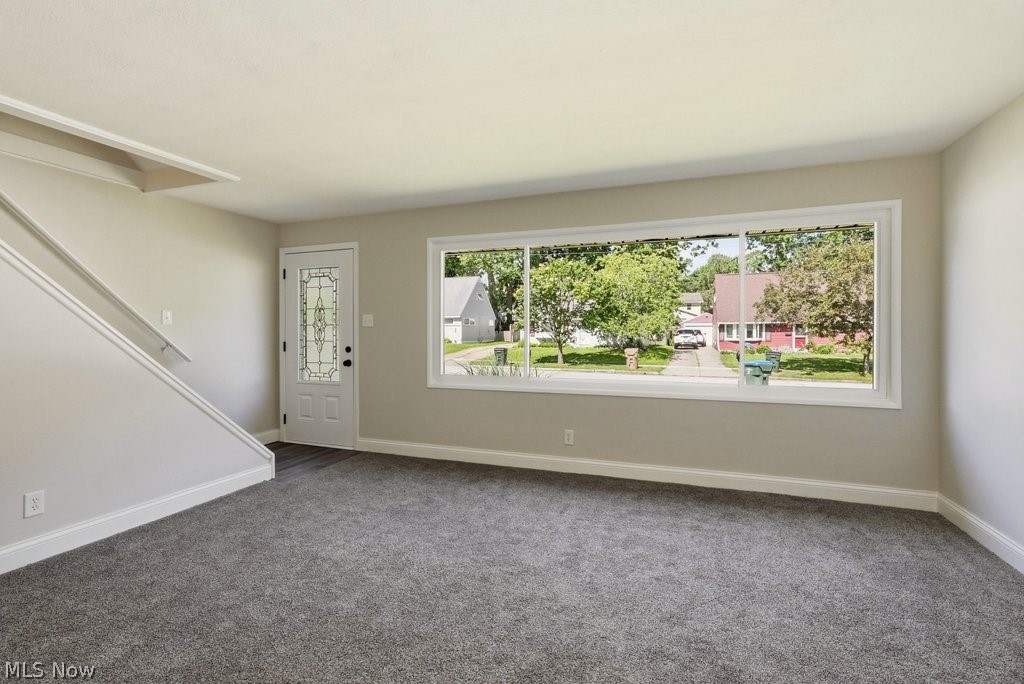 1757 Windsor Street Cuyahoga Falls OH 44221