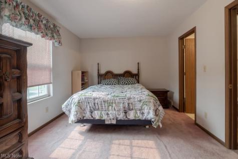 3648 E 135th Street Cleveland OH 44120