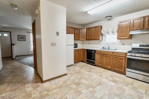 3648 E 135th Street Cleveland OH 44120