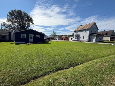 120 E Georgia Avenue Sebring OH 44672