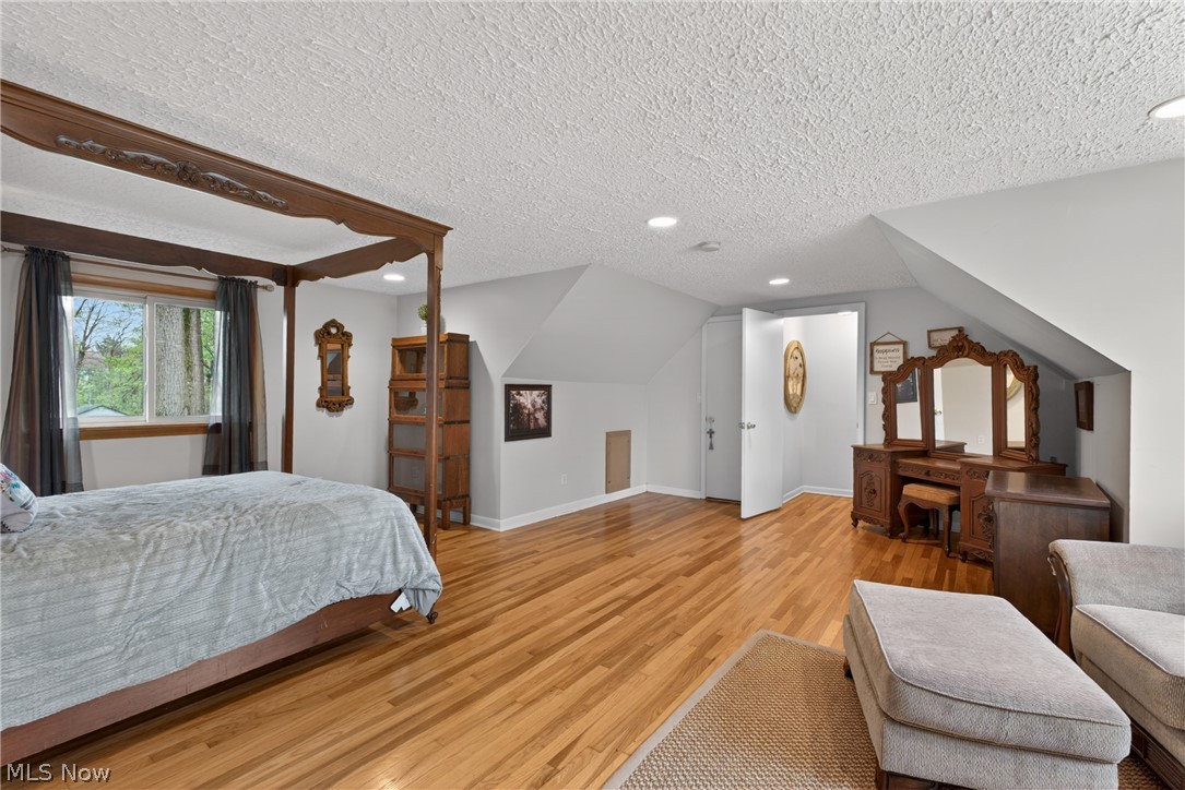 2426 Lander Road Pepper Pike OH 44124