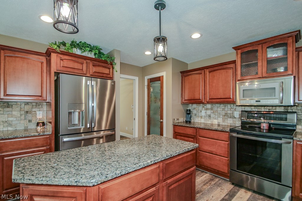 3991 N Myers Road Geneva OH 44041