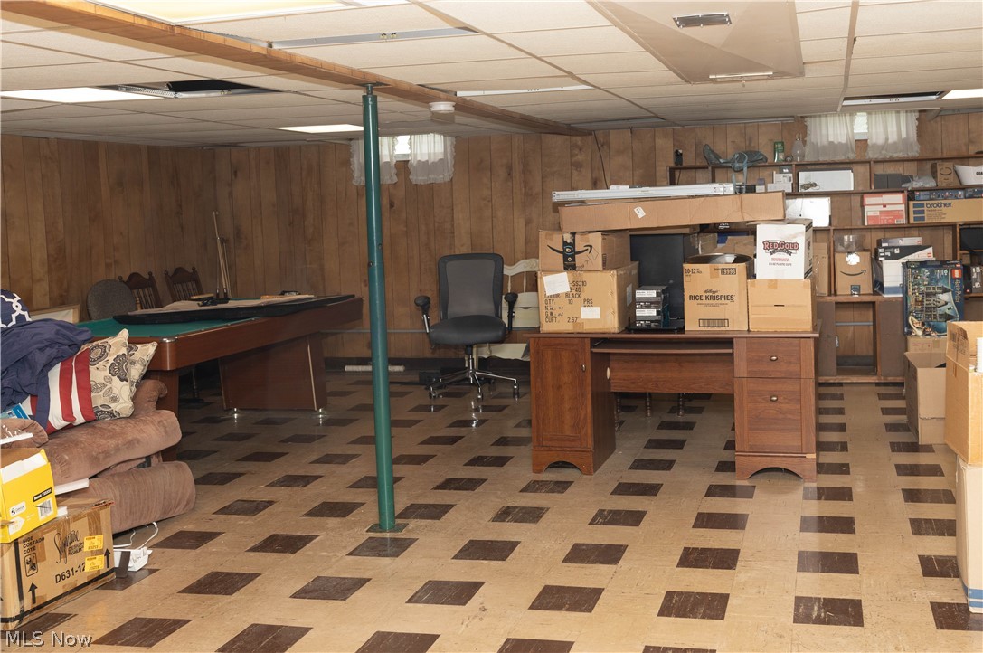 1337 Canoe Lane Coshocton OH 43812