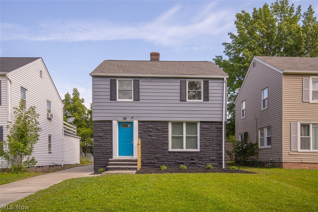 16811 Biltmore Avenue Cleveland OH 44128