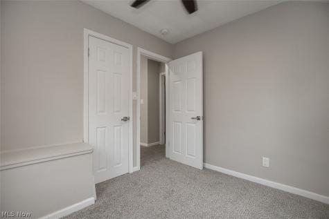 16811 Biltmore Avenue Cleveland OH 44128