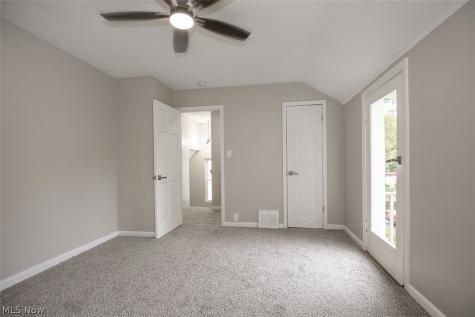 16811 Biltmore Avenue Cleveland OH 44128
