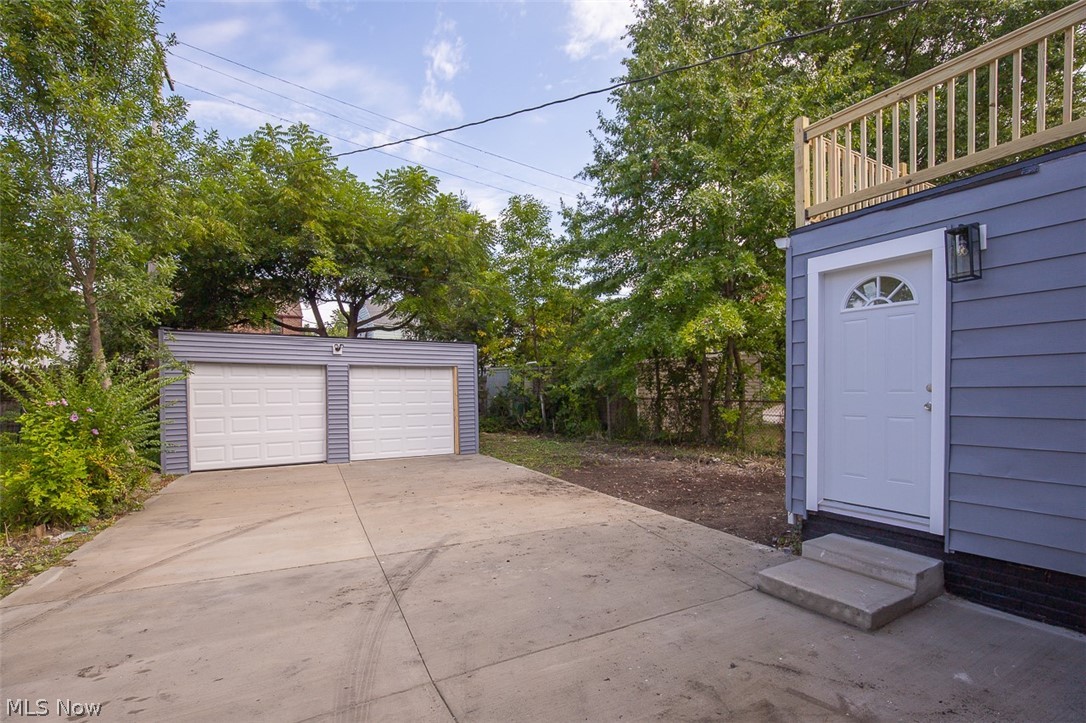 16811 Biltmore Avenue Cleveland OH 44128