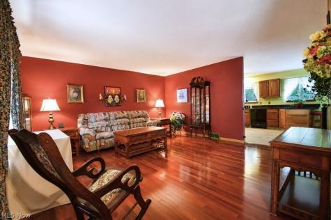 8252 Plains Road Mentor OH 44060