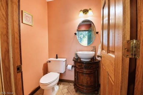 8252 Plains Road Mentor OH 44060