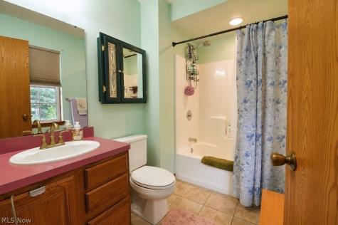 8252 Plains Road Mentor OH 44060