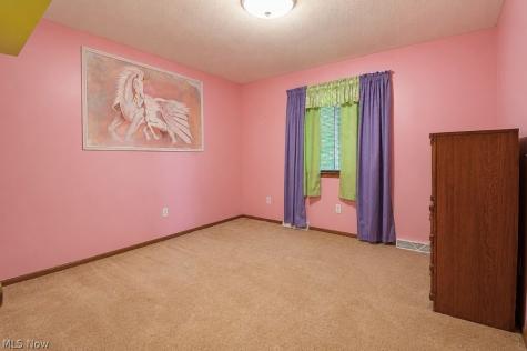 8252 Plains Road Mentor OH 44060