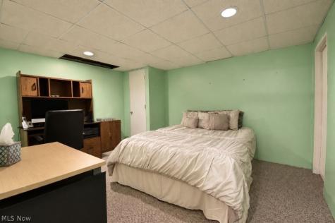 8252 Plains Road Mentor OH 44060