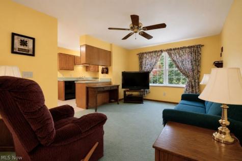 8252 Plains Road Mentor OH 44060