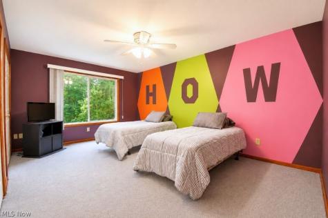 8252 Plains Road Mentor OH 44060