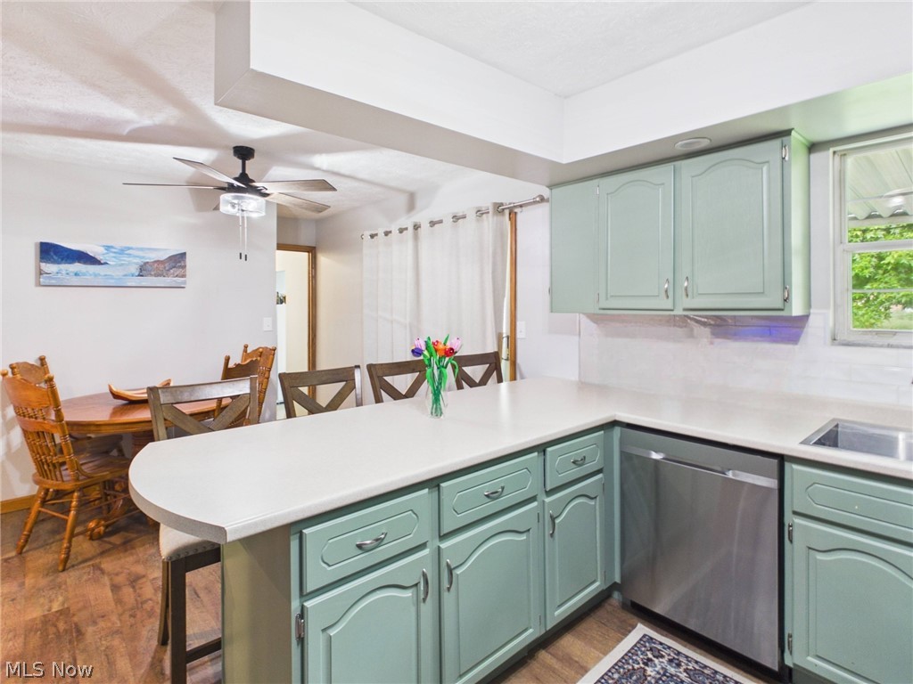 140 Hendricks Street Newport OH 45768