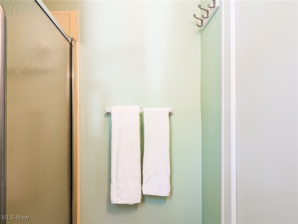 17 W Woodsdale Avenue Akron OH 44301