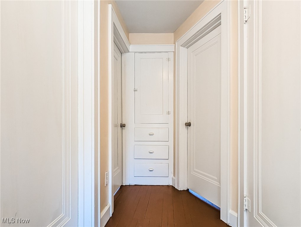 17 W Woodsdale Avenue Akron OH 44301