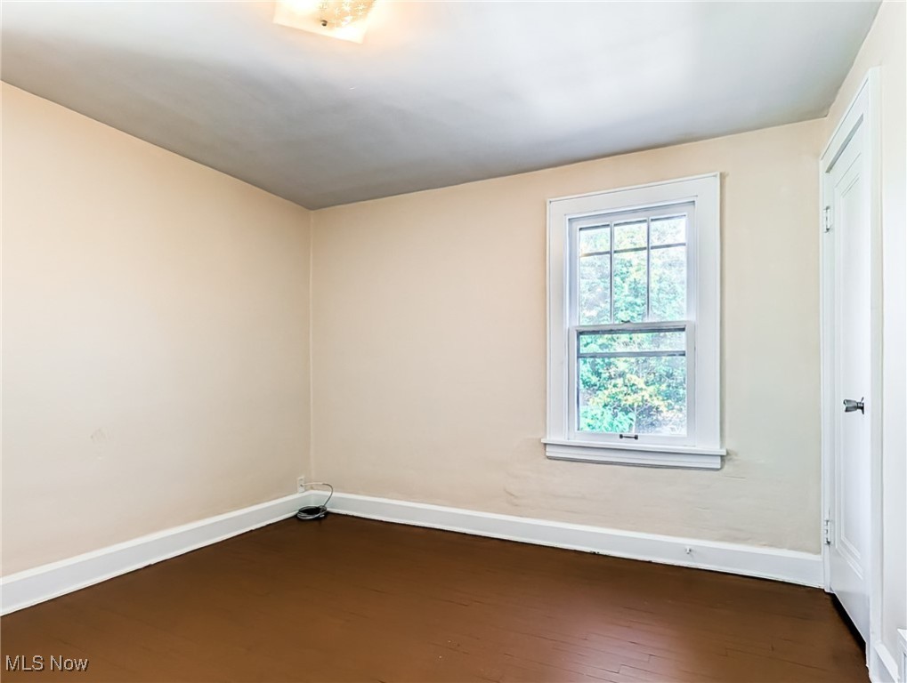 17 W Woodsdale Avenue Akron OH 44301