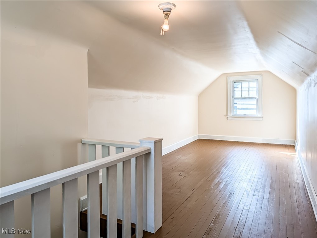 17 W Woodsdale Avenue Akron OH 44301