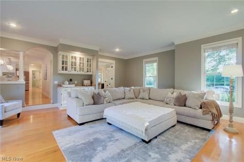 5854 Loma Linda Lane NE Canton OH 44721