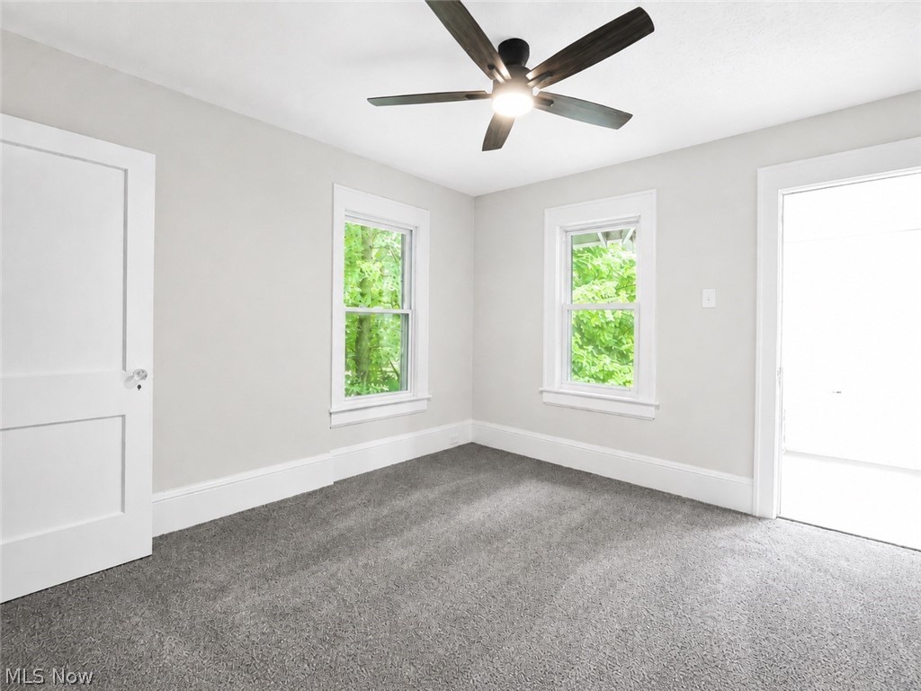 1007 Delia Avenue Akron OH 44320