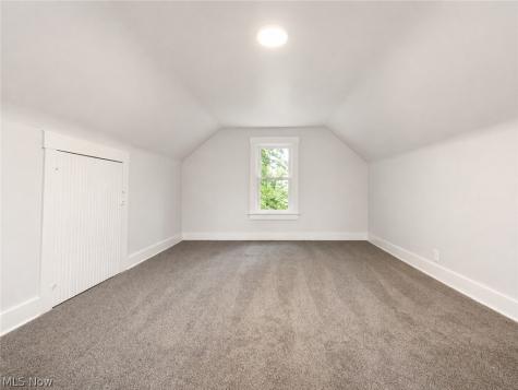 1007 Delia Avenue Akron OH 44320