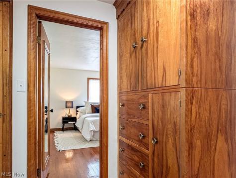 6328 Roselawn Avenue Ravenna OH 44266