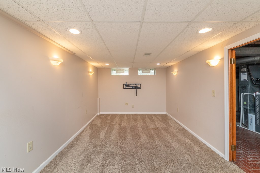 8324 Chesterfield Avenue Parma OH 44129