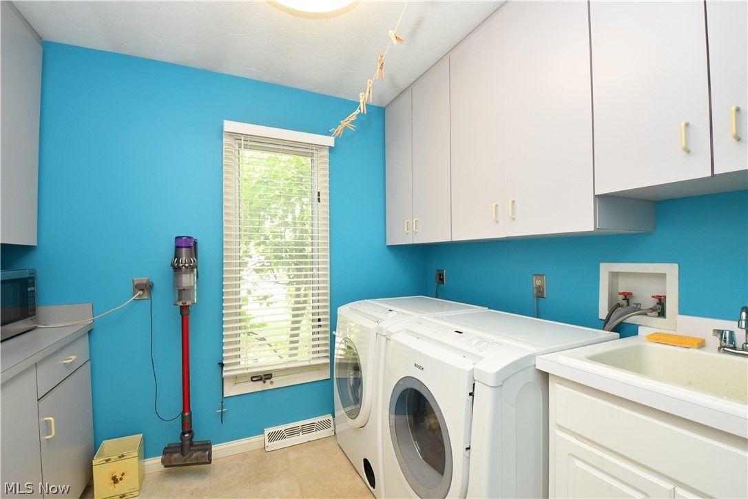 26451 Bernwood Road Beachwood OH 44122